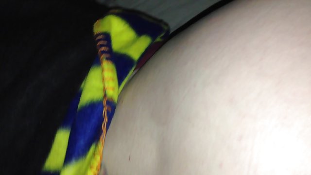 女兒，這個男孩有點年輕，但他沒有說錯