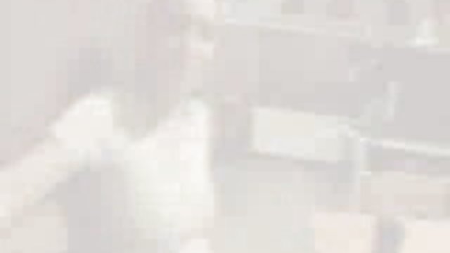 我和我女兒的一個朋友捲起來