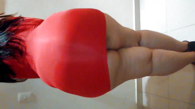 但你到底在做什麼，女兒？你知道媽媽到了